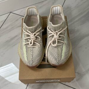 YEEZY BOOST 350 V2 Citrin men’s size 5